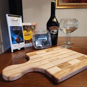 13"x8.5" Handmade Cutting Board with Paddle, Charcuterie Board
